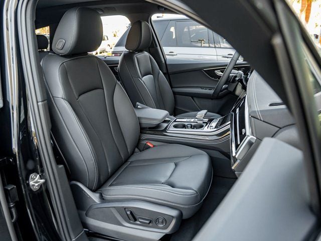 2026 Audi Q7 55 Premium Plus quattro