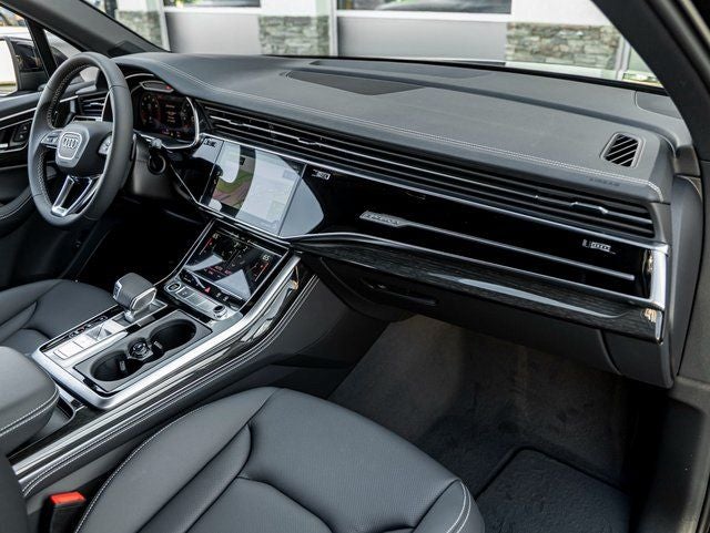 2026 Audi Q7 55 Premium Plus quattro