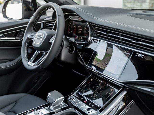 2026 Audi Q7 55 Premium Plus quattro