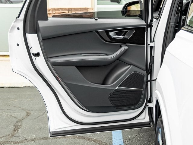 2026 Audi Q7 55 Premium Plus quattro