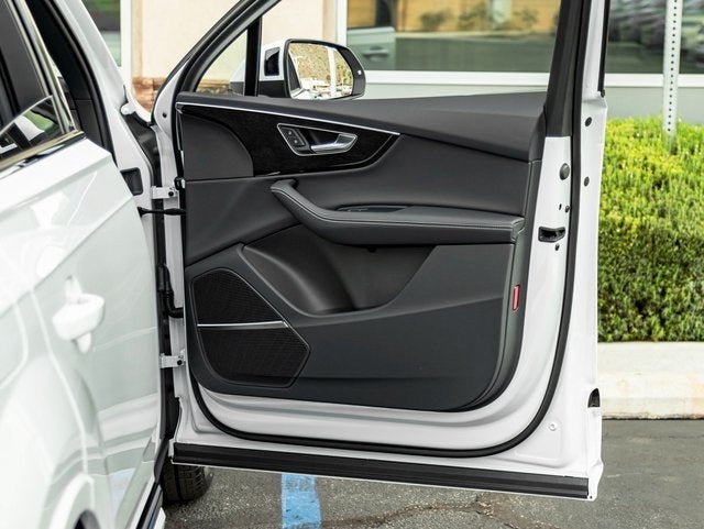 2026 Audi Q7 55 Premium Plus quattro