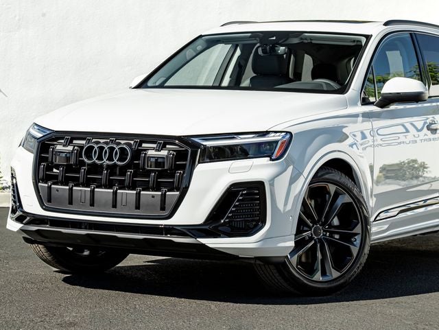 2026 Audi Q7 55 Premium Plus quattro
