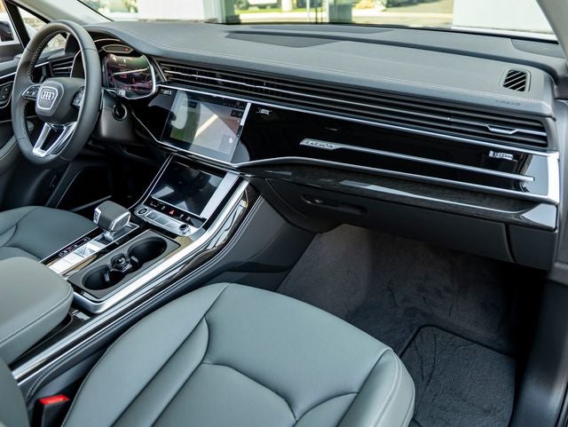 2026 Audi Q7 55 Premium Plus quattro