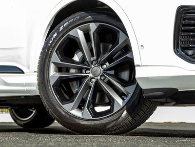 2026 Audi Q7 55 Premium Plus quattro
