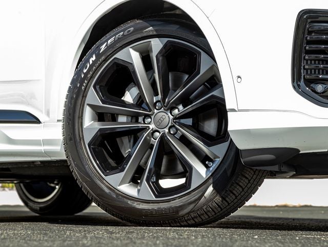 2026 Audi Q7 55 Premium Plus quattro