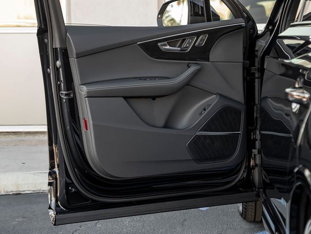 2026 Audi Q7 55 Premium Plus quattro