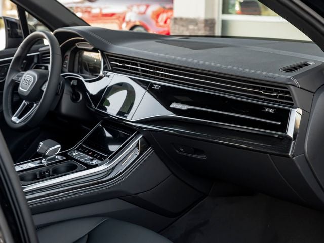 2026 Audi Q7 55 Premium Plus quattro