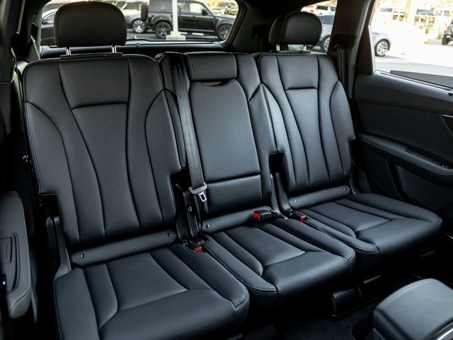 2026 Audi Q7 55 Premium Plus quattro