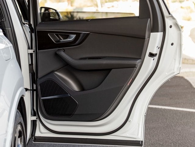 2026 Audi Q7 55 Premium Plus quattro