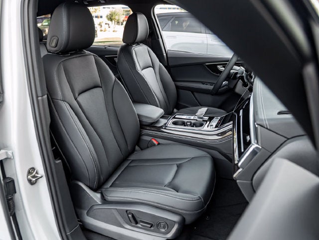 2026 Audi Q7 55 Premium Plus quattro
