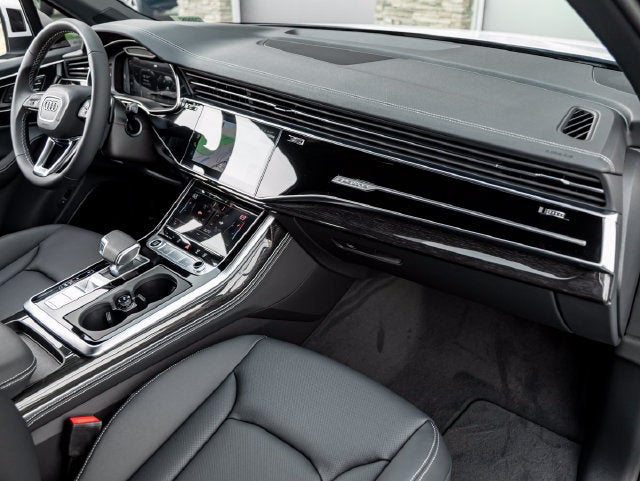 2026 Audi Q7 55 Premium Plus quattro