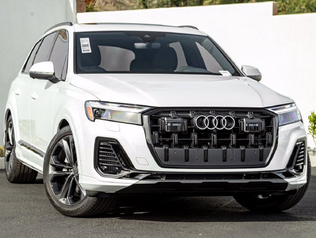 2026 Audi Q7 55 Premium Plus quattro