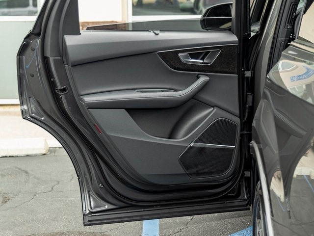 2026 Audi Q7 55 Premium Plus quattro