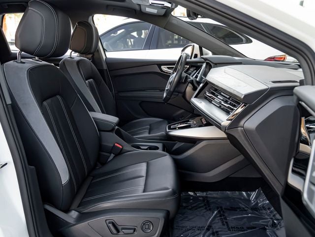 2023 Audi Q4 e-tron Prestige quattro