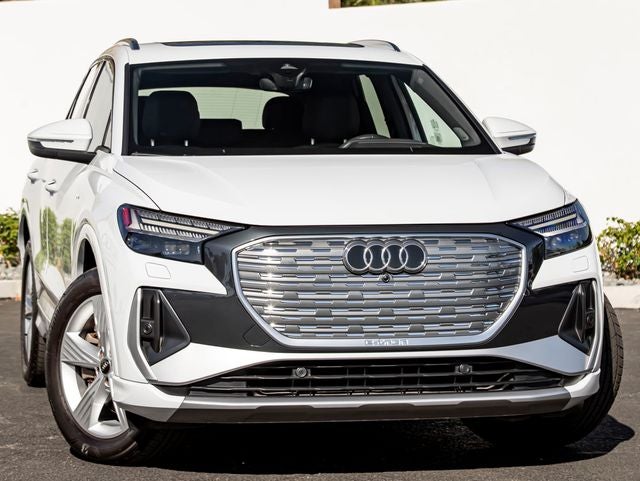 2023 Audi Q4 e-tron Prestige quattro