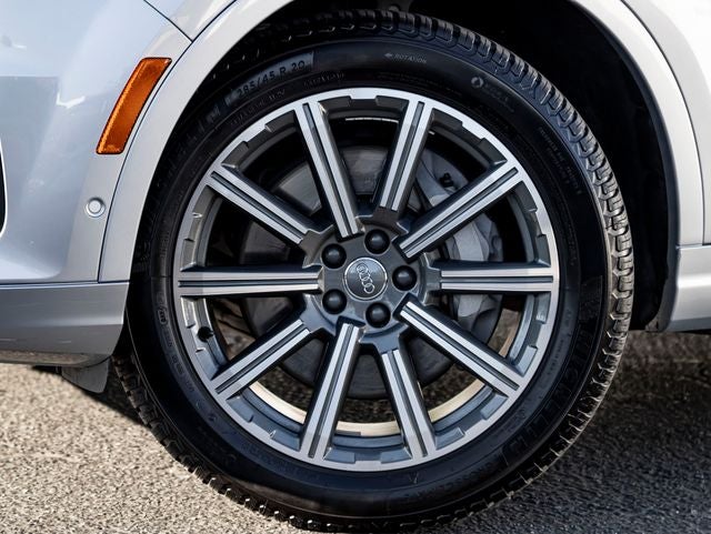 2019 Audi Q7 55 Prestige