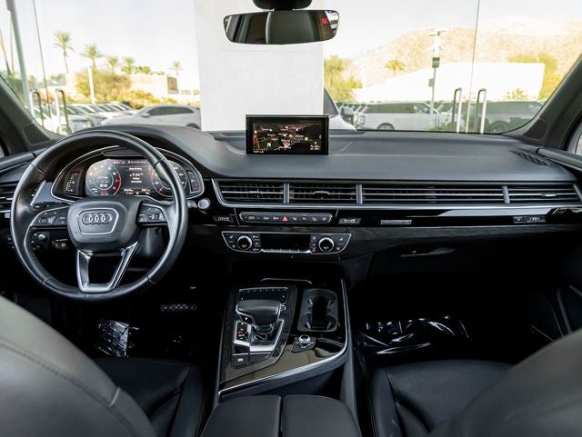 2019 Audi Q7 55 Prestige