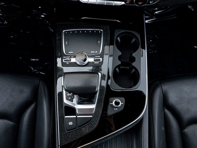 2019 Audi Q7 55 Prestige