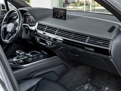 2019 Audi Q7 55 Prestige