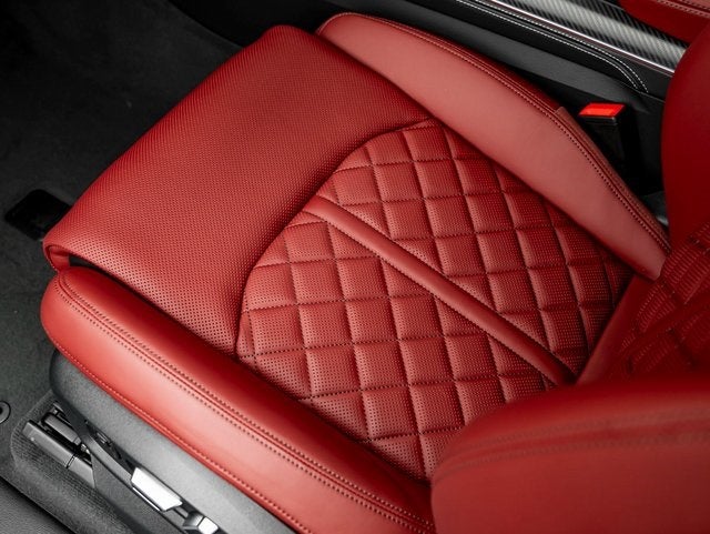 2026 Audi SQ7 Prestige quattro