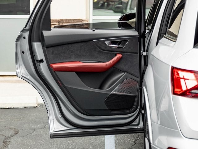 2026 Audi SQ7 Prestige quattro