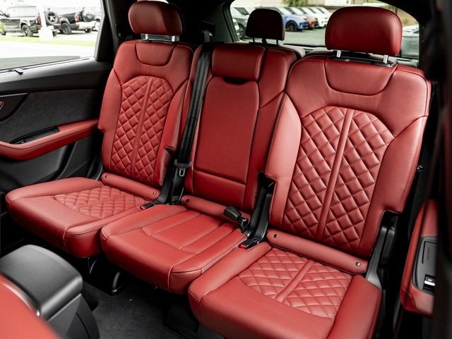 2026 Audi SQ7 Prestige quattro