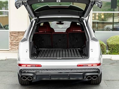 2026 Audi SQ7 Prestige quattro