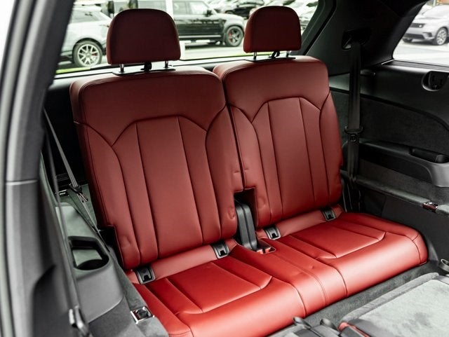 2026 Audi SQ7 Prestige quattro