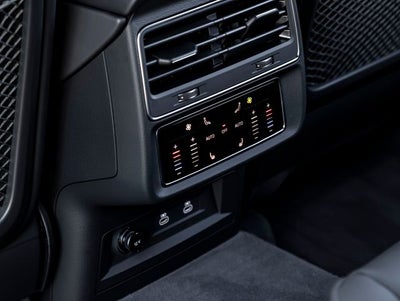 2026 Audi Q7 55 Prestige S Line quattro