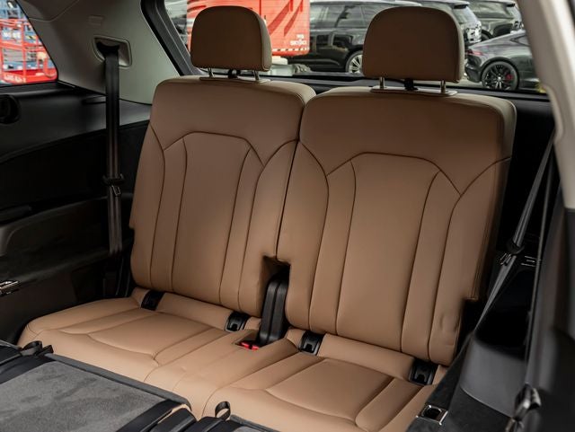 2026 Audi Q7 55 Prestige S Line quattro