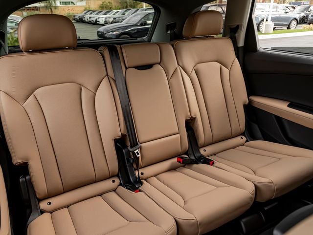 2026 Audi Q7 55 Prestige S Line quattro