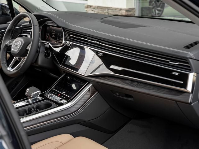 2026 Audi Q7 55 Prestige S Line quattro