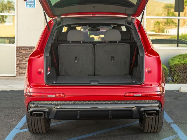 2026 Audi Q7 55 Prestige quattro