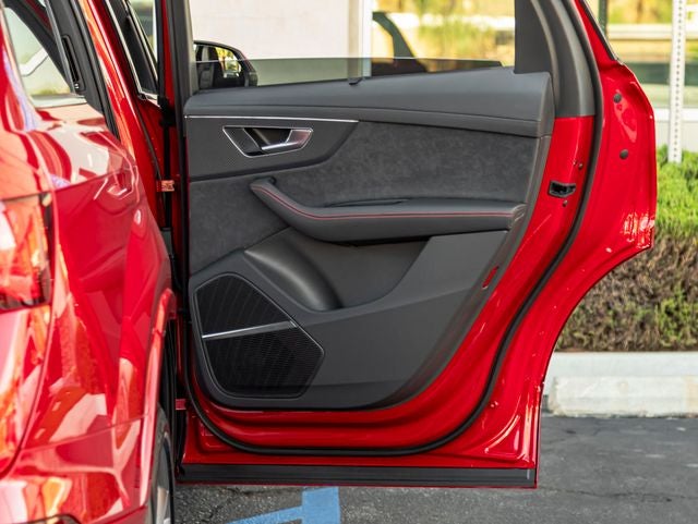 2026 Audi Q7 55 Prestige quattro