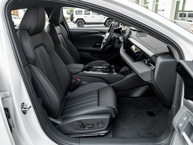 2025 Audi A6 Sportback e-tron Premium Plus