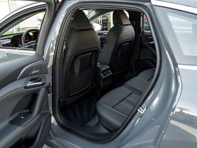 2025 Audi A6 Sportback e-tron Premium Plus