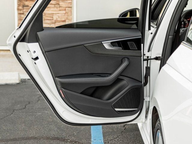 2023 Audi A4 45 S line Premium Plus quattro