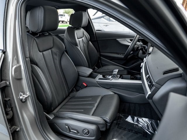 2023 Audi A4 45 S line Premium Plus quattro
