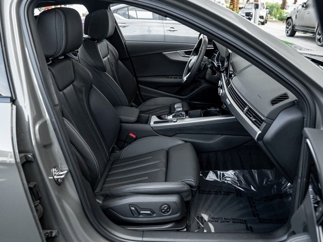 2023 Audi A4 45 S line Premium Plus quattro