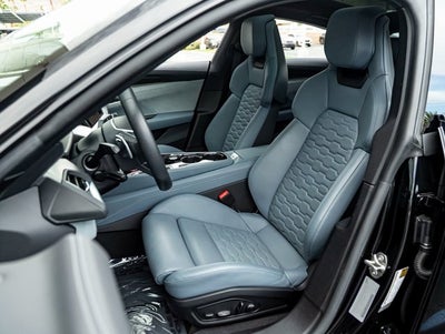 2022 Audi e-tron GT Prestige quattro