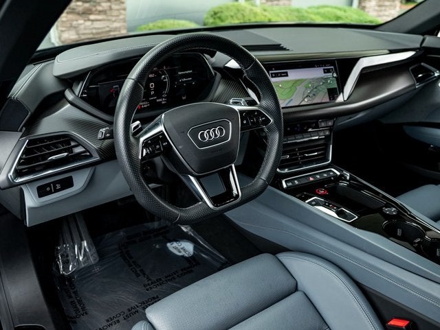 2022 Audi e-tron GT Prestige quattro