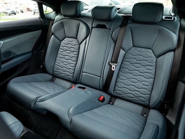 2022 Audi e-tron GT Prestige quattro