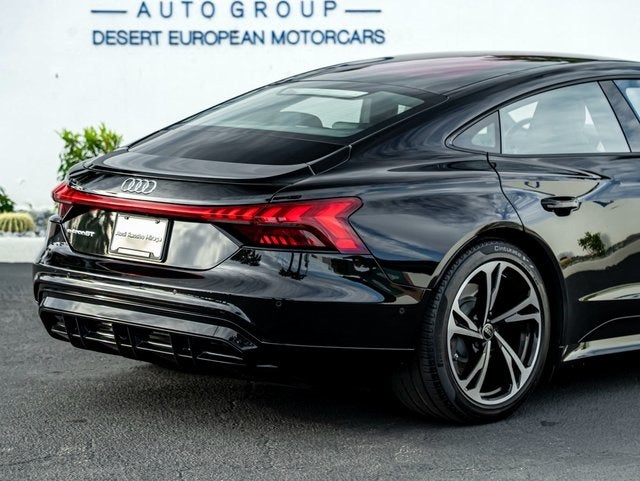 2022 Audi e-tron GT Prestige quattro