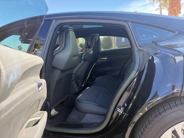 2023 Audi e-tron GT Premium Plus quattro