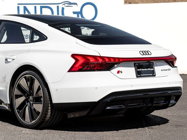 2026 Audi S e-tron GT Prestige quattro