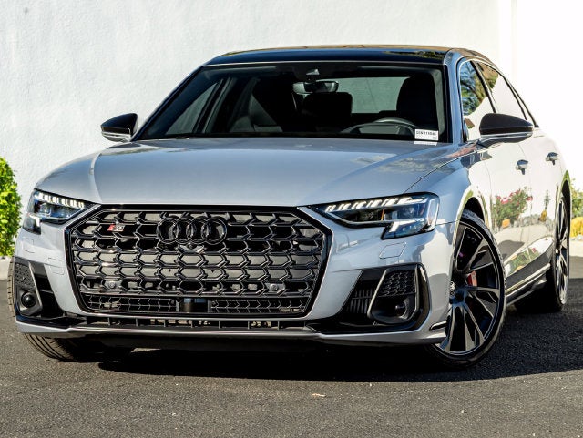 2025 Audi S8