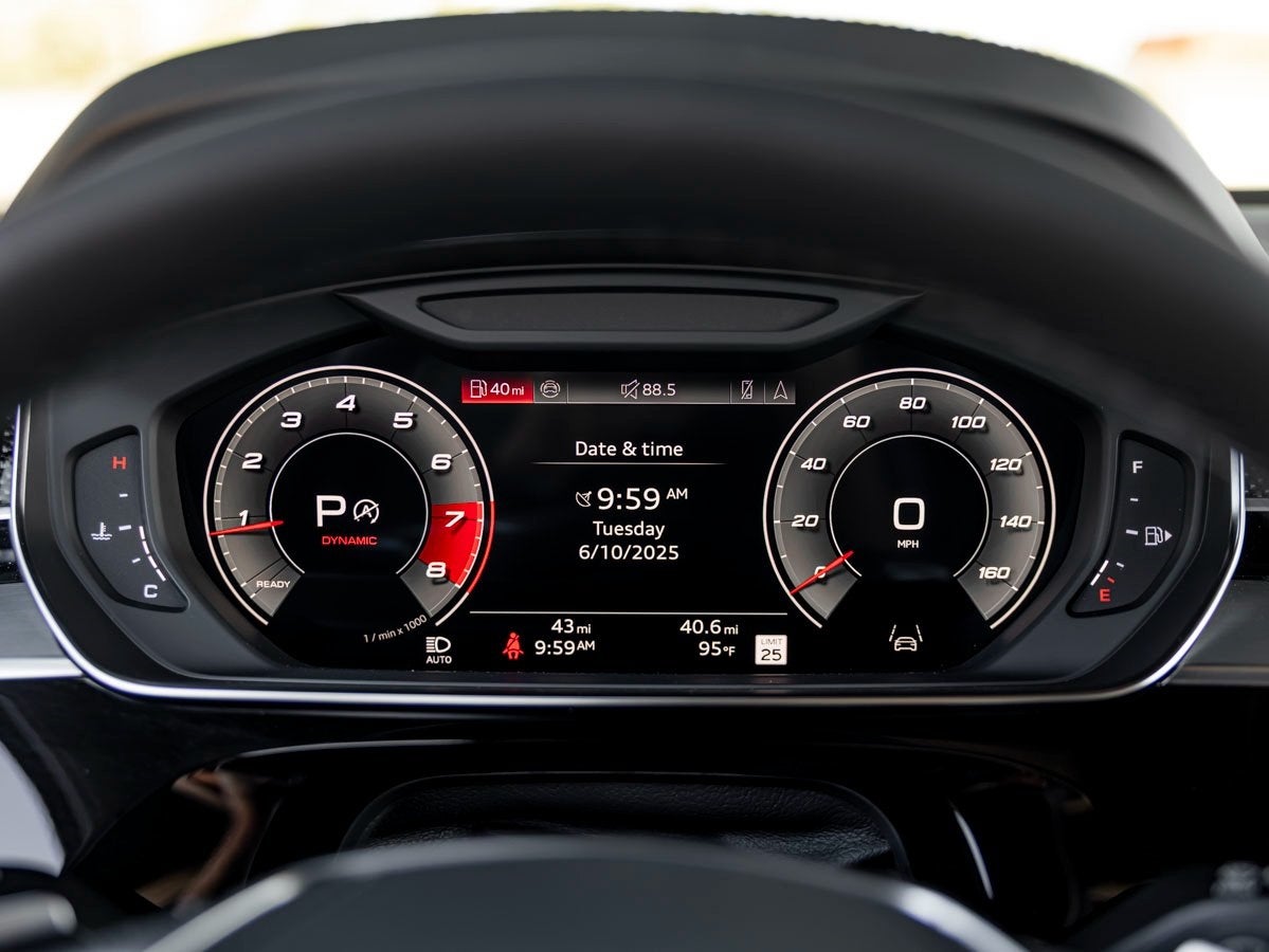 2025 Audi S8 4.0T quattro