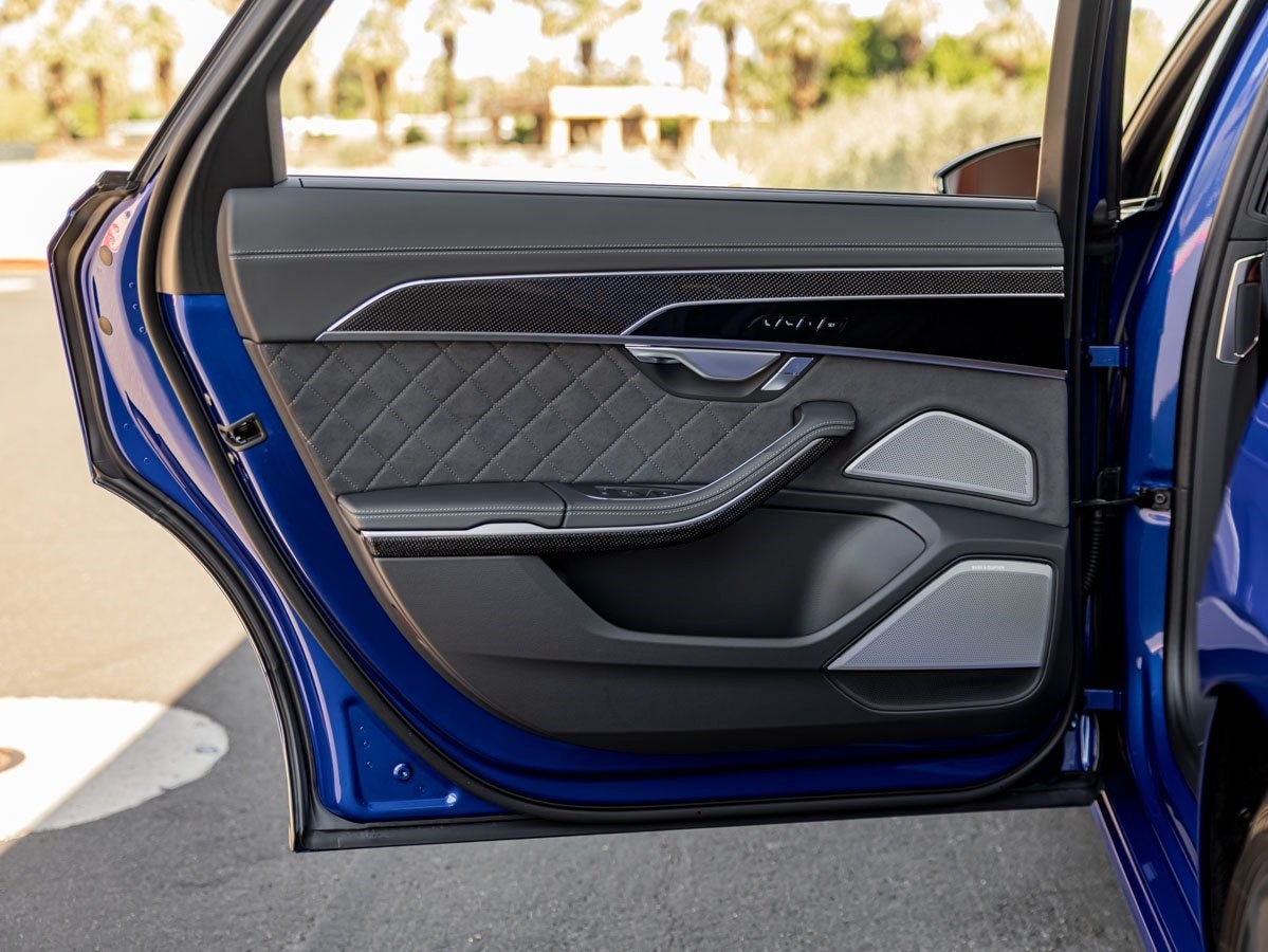 2025 Audi S8 4.0T quattro