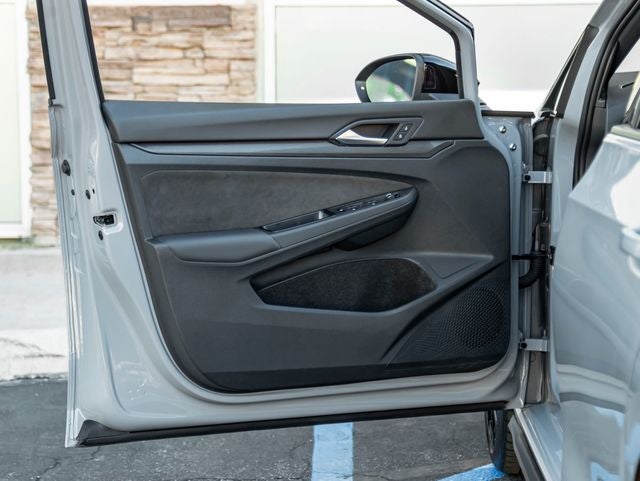 2024 Volkswagen Golf GTI S