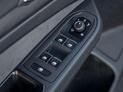 2024 Volkswagen Golf GTI S